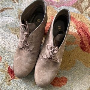 White Mountain Snack Dust Lace Ankle Bootie